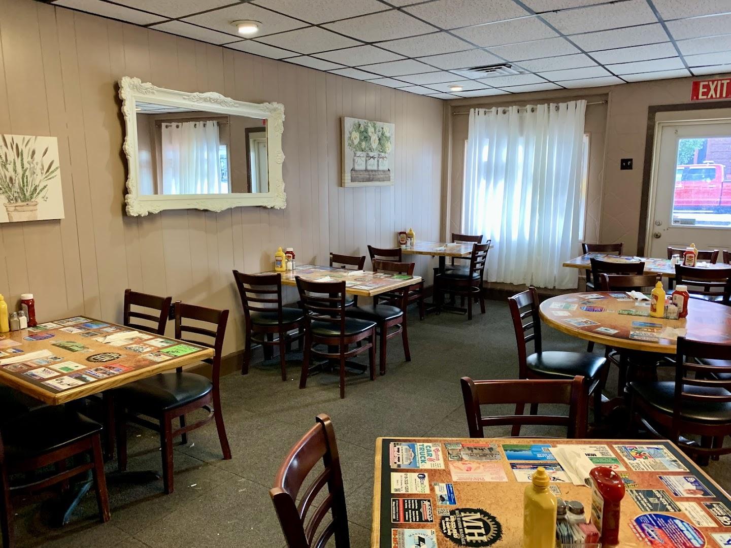 Downtown Lounge